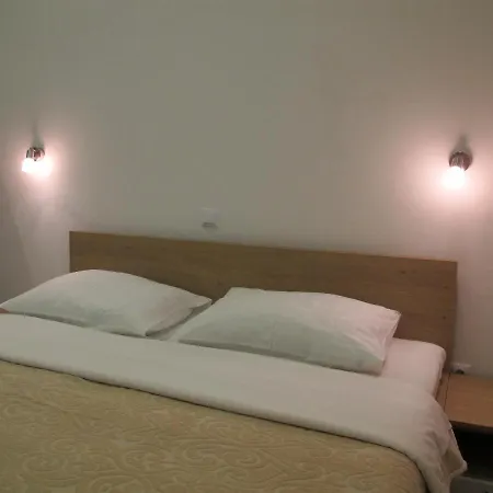 Antonia Lejlighed Poreč